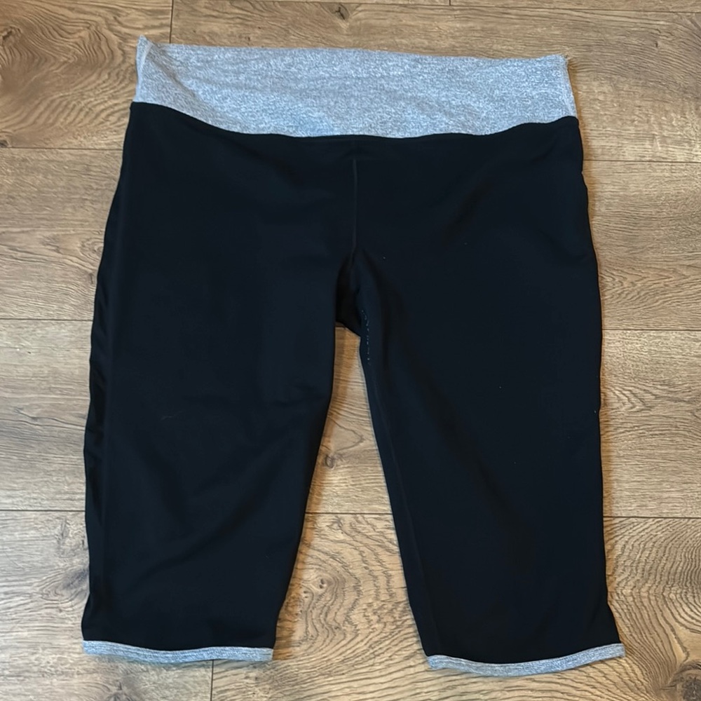 Fabletics Charcoal and Black Active Leggings